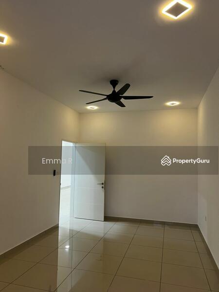 Bungalow House for Sale in Bandar Sri Sendayan (Negeri Sembilan) - Emma R - PropertyGuru.com.my