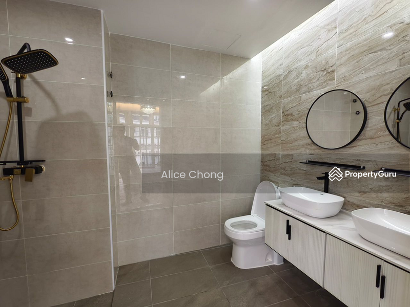 For Sale - Taman Stulang Laut 2 Storey Bungalow Seaview