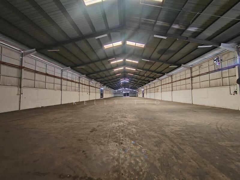 Untuk Disewa - Bukit Kemuning Industrial Park