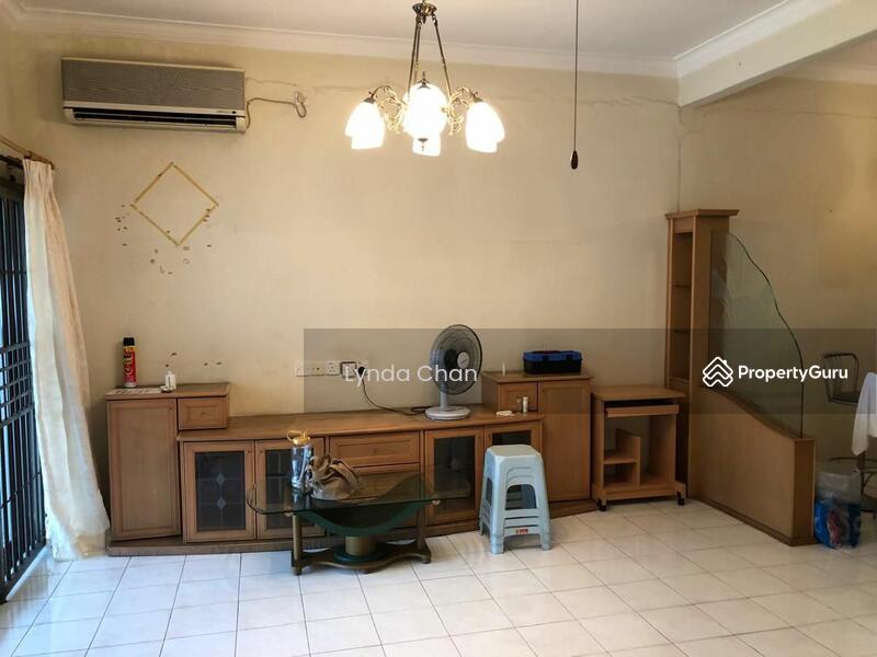 Untuk Dijual - 2 Storey Terrace Taman Bukit Minyak