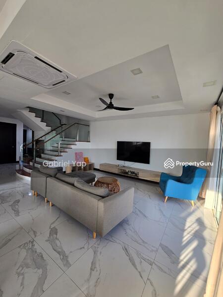 For Sale - Flora Murni