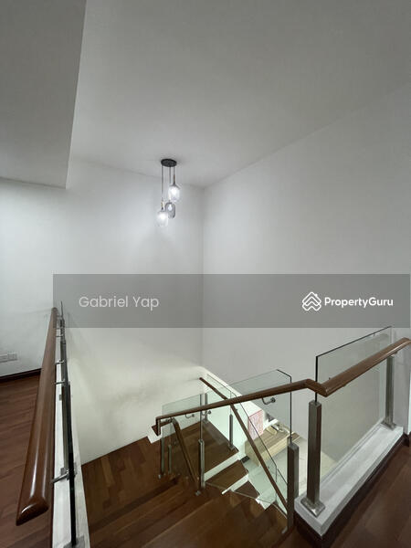 For Sale - Flora Murni