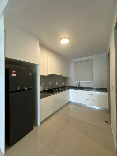 Service Residence for Rent at Sapphire Paradigm - Aeric Petrelli Goh - Kitchen - PropertyGuru.com.my