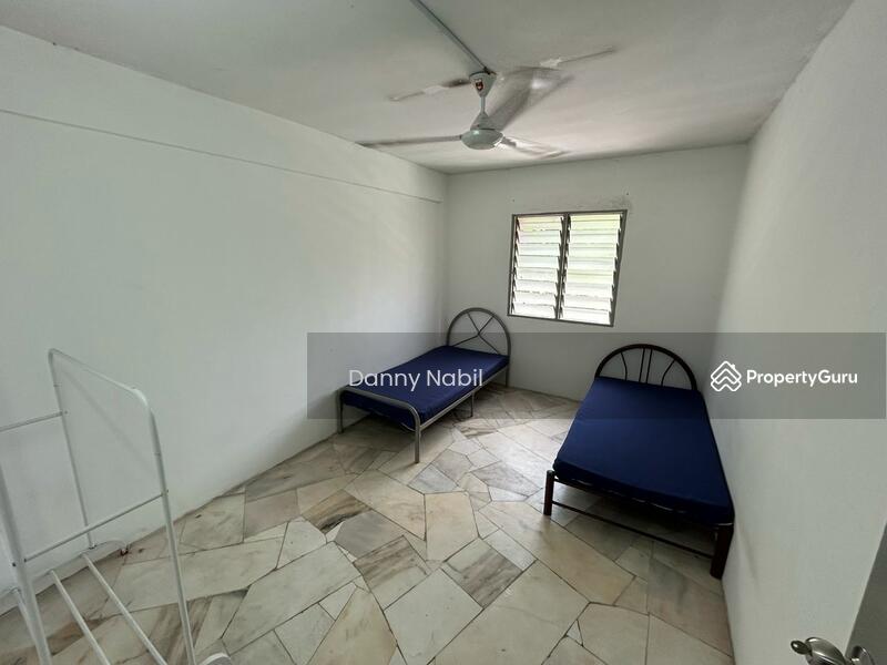 For Rent - Flat PKNS Section 7