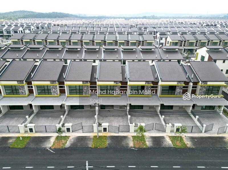 For Sale - Dahlia Sari