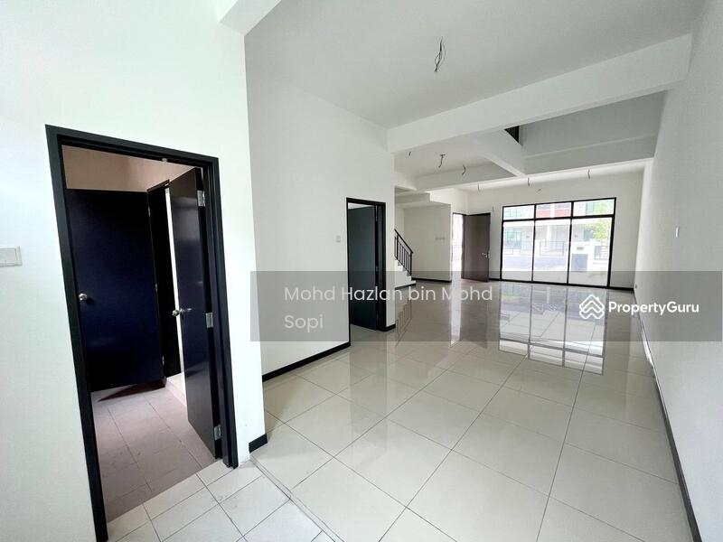 For Sale - Dahlia Sari