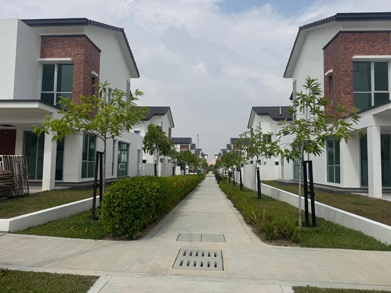 Untuk Disewa - Gamuda garden illaria hillside home 1.5 sty townhouse move in conditions