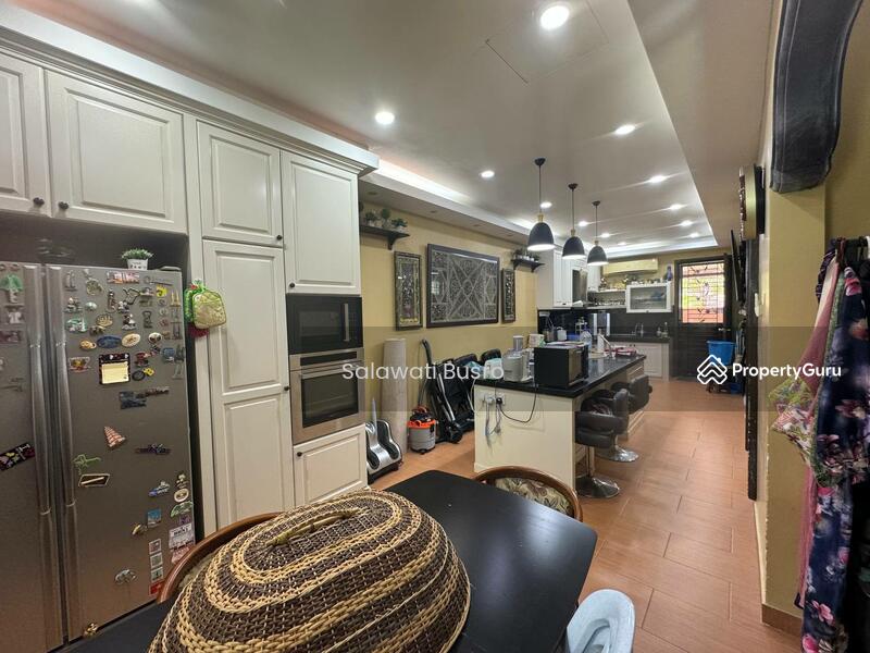 Bungalow for Sale in Puncak Bestari (Puncak Alam) - Salawati Busro - PropertyGuru.com.my