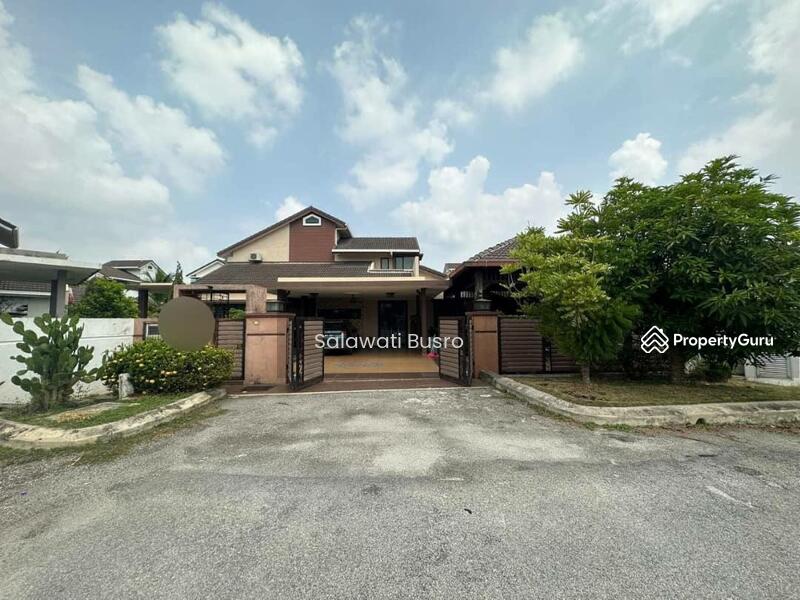 Bungalow for Sale in Puncak Bestari (Puncak Alam) - Salawati Busro - PropertyGuru.com.my