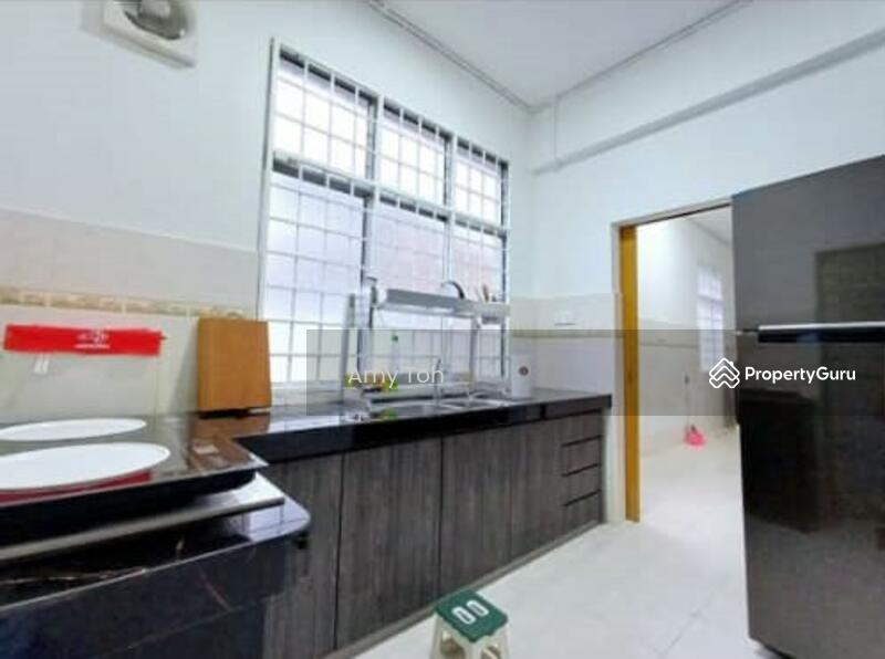 For Rent - Persiaran Kelicap