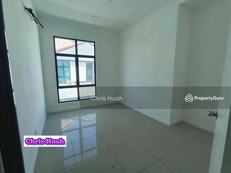 Semi-Detached House for Sale in Hijauan Valdor (Sungai Jawi) - Chris Huah - PropertyGuru.com.my