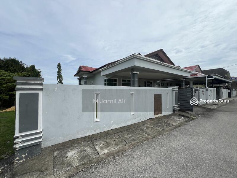 For Sale - Jalan Abdul Rahman Muar