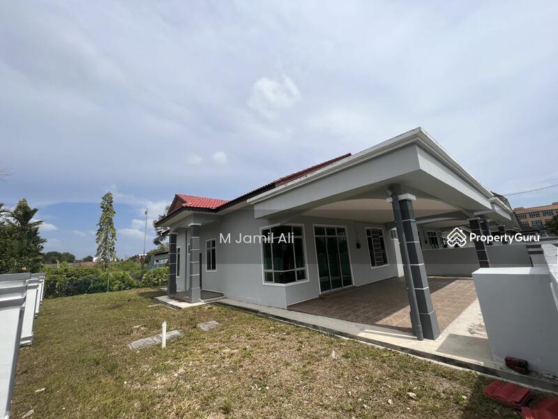 For Sale - Jalan Abdul Rahman Muar