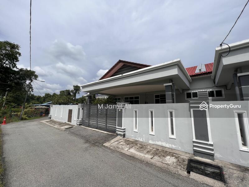 For Sale - Jalan Abdul Rahman Muar