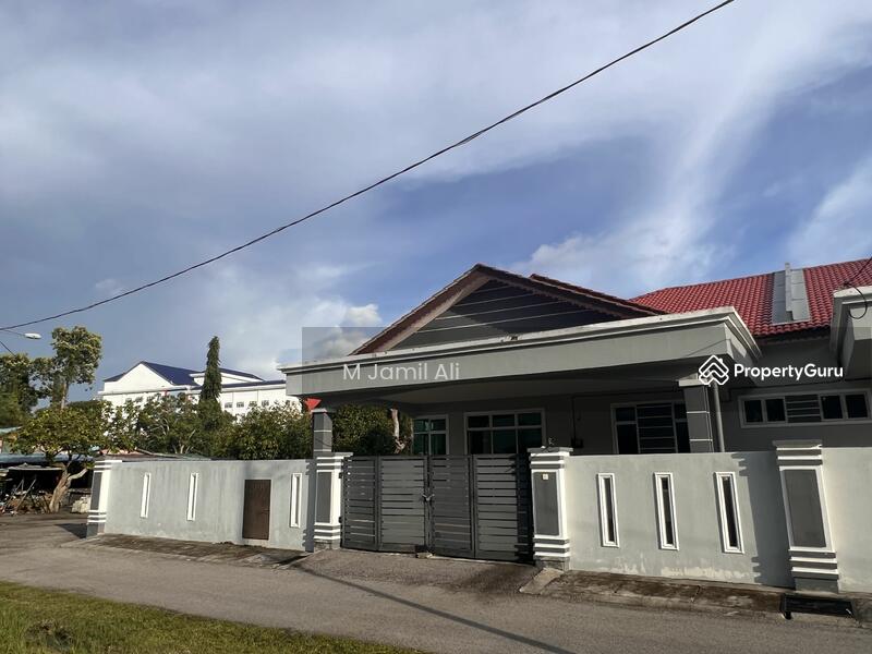 For Sale - Jalan Abdul Rahman Muar