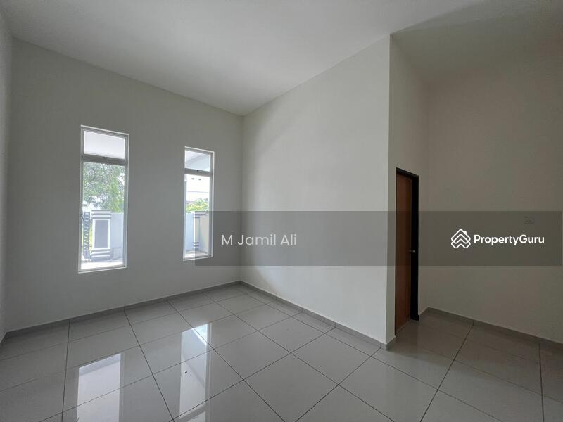 For Sale - Jalan Abdul Rahman Muar
