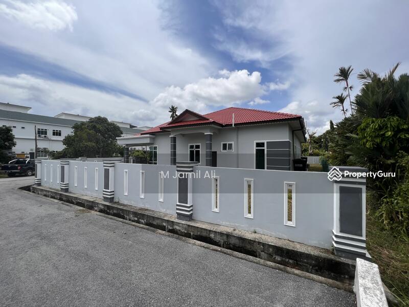 For Sale - Jalan Abdul Rahman Muar