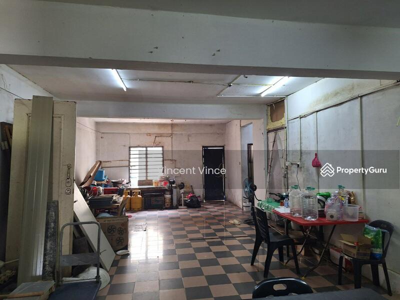 Kedai untuk Dijual di Taman Pinggiran Senawang (Sungai Gadut) - Vincent Vince - PropertyGuru.com.my