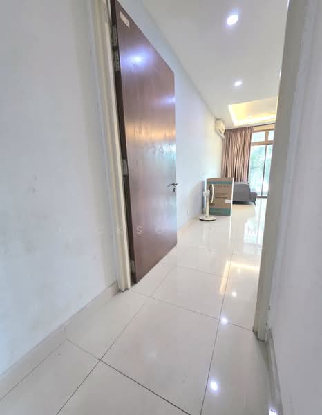 Servis Apartment untuk Disewa di PARC Regency (Residensi Masai) - Jackson Lim - Corridor - PropertyGuru.com.my