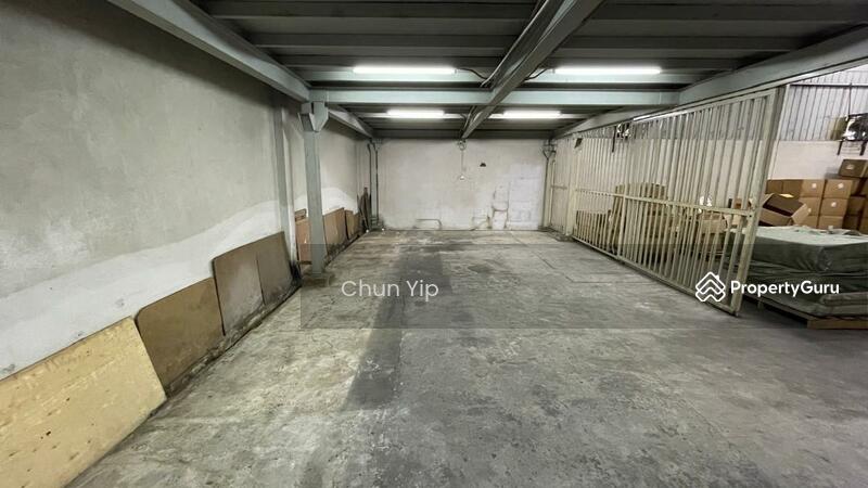 For Rent - Corner Warehouse @ Sg Buloh TSB