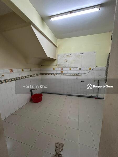 2-storey Terraced House for Sale in Usj 6 (Subang Jaya) - Hoi Lum Kho - PropertyGuru.com.my