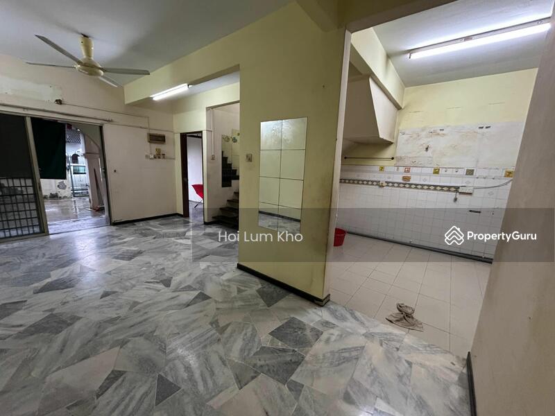 2-storey Terraced House for Sale in Usj 6 (Subang Jaya) - Hoi Lum Kho - PropertyGuru.com.my