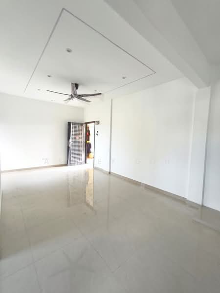 Rumah Flat untuk Dijual di Merak - Ashley Goh - PropertyGuru.com.my