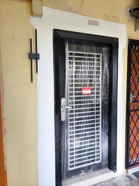 Rumah Flat untuk Dijual di Merak - Ashley Goh - PropertyGuru.com.my