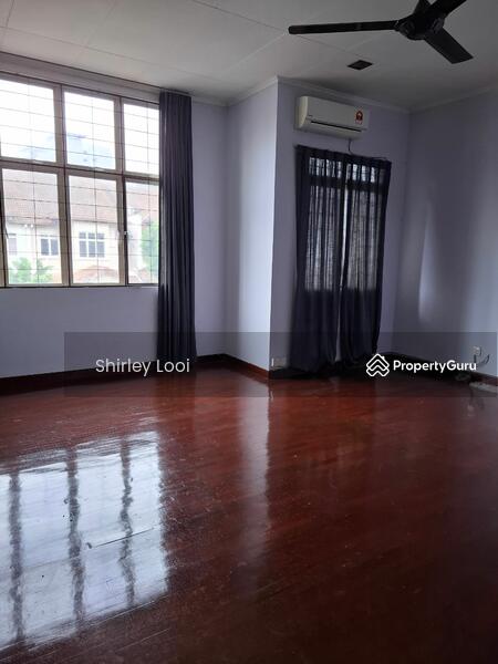 Terrace house at Bukit Jelutong untuk Untuk Dijual - RM 850,000, Mac 2026 - PropertyGuru.com.my