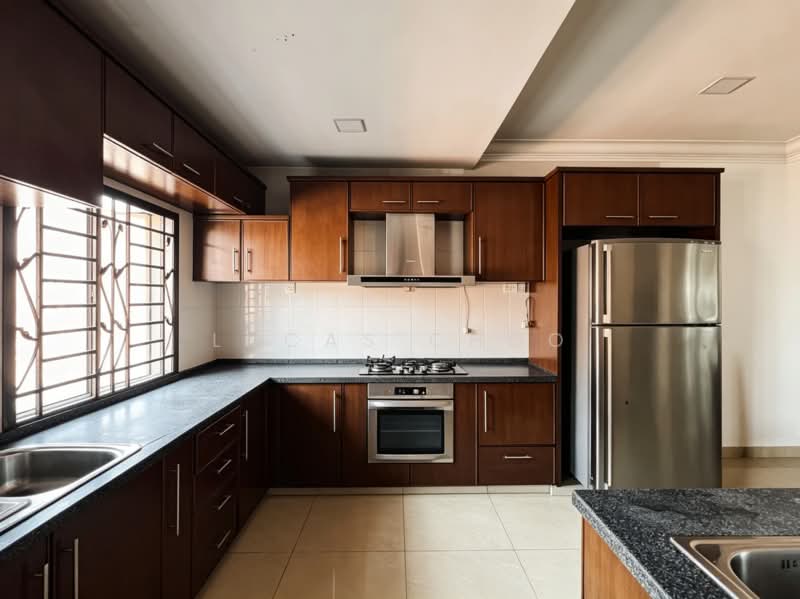3.5-storey Terraced House for Sale in Bukit Wangsamas (Setiawangsa) - Lucas Choo - Kitchen - PropertyGuru.com.my