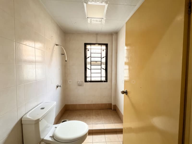 3.5-storey Terraced House for Sale in Bukit Wangsamas (Setiawangsa) - Lucas Choo - Bathroom - PropertyGuru.com.my