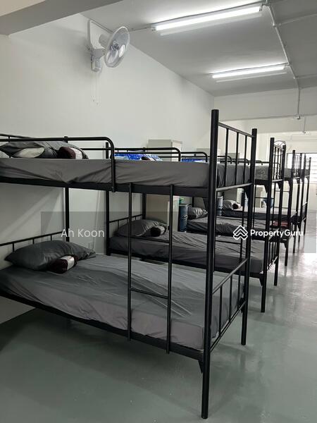 Untuk Disewa - Workers Hostel in Lorong Berembang, Port Klang