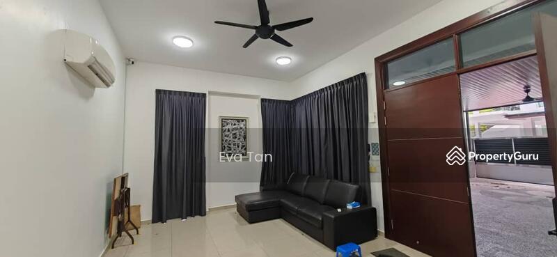 For Sale - Horizon Hills 3 Storey Bungalow with Pool