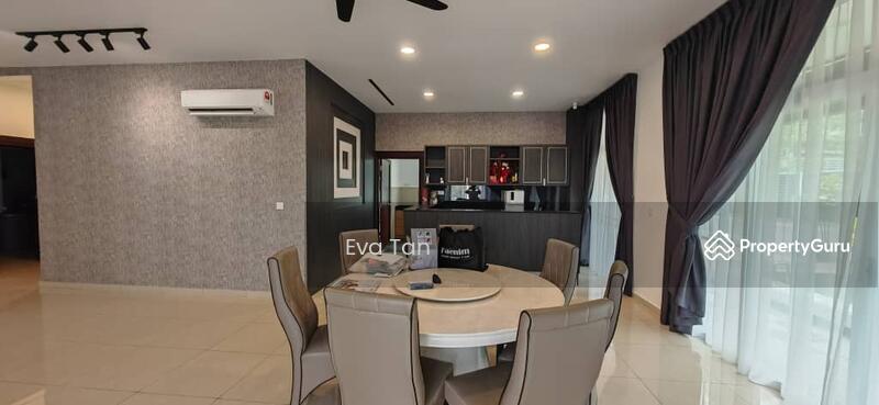 For Sale - Horizon Hills 3 Storey Bungalow with Pool