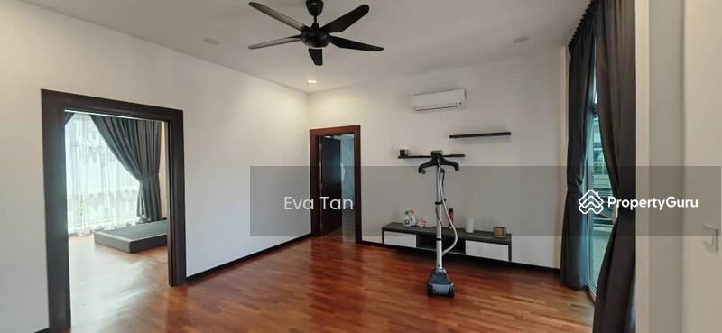 For Sale - Horizon Hills 3 Storey Bungalow with Pool