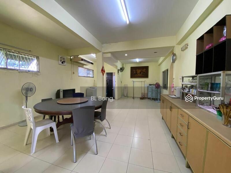 For Sale - Semi-D house at Kampung Enam