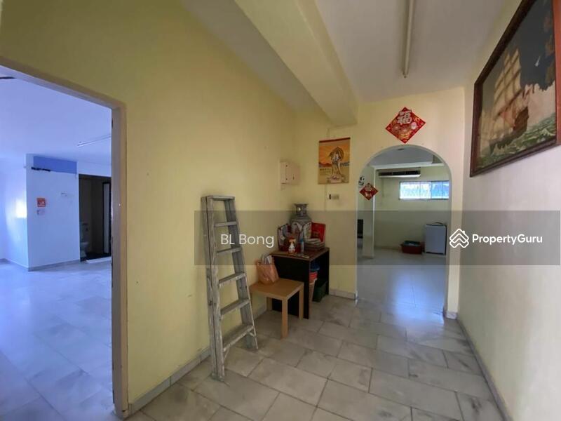 For Sale - Semi-D house at Kampung Enam