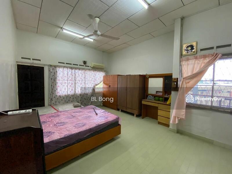 For Sale - Semi-D house at Kampung Enam