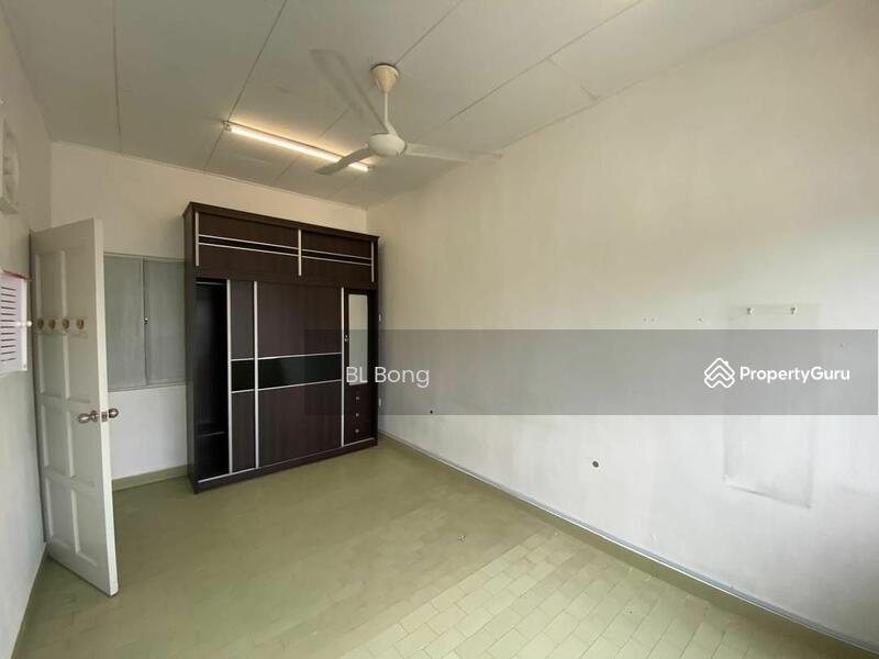 For Sale - Semi-D house at Kampung Enam