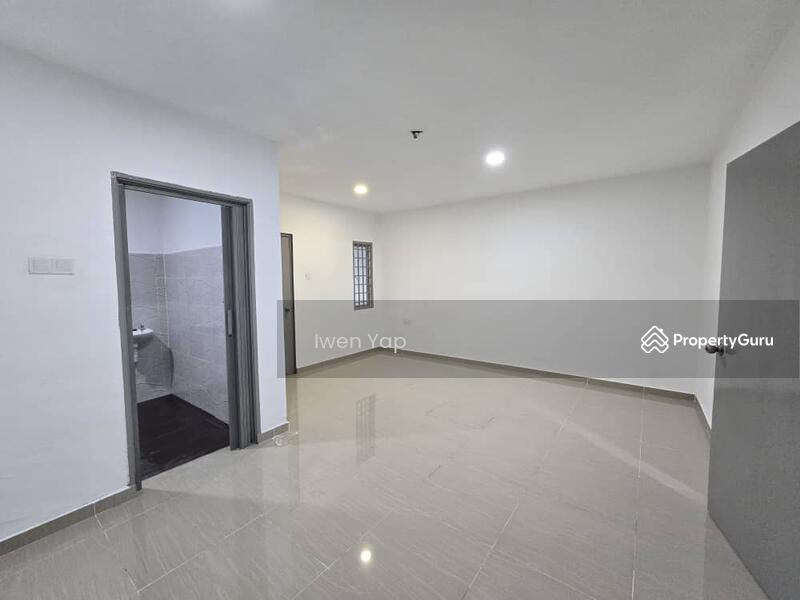 For Sale - Sri Putri Sri Putri Sris Putris