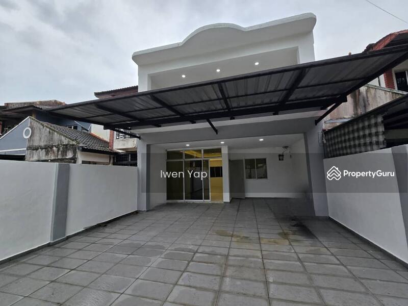 For Sale - Sri Putri Sri Putri Sris Putris