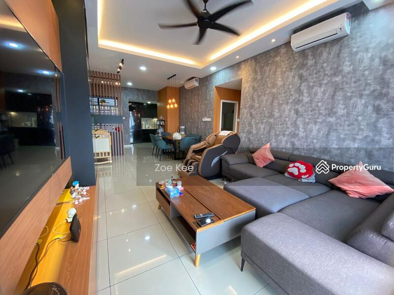 Rumah Berkembar untuk Dijual di Senibong (Permas Jaya) - Zoe Kee - PropertyGuru.com.my