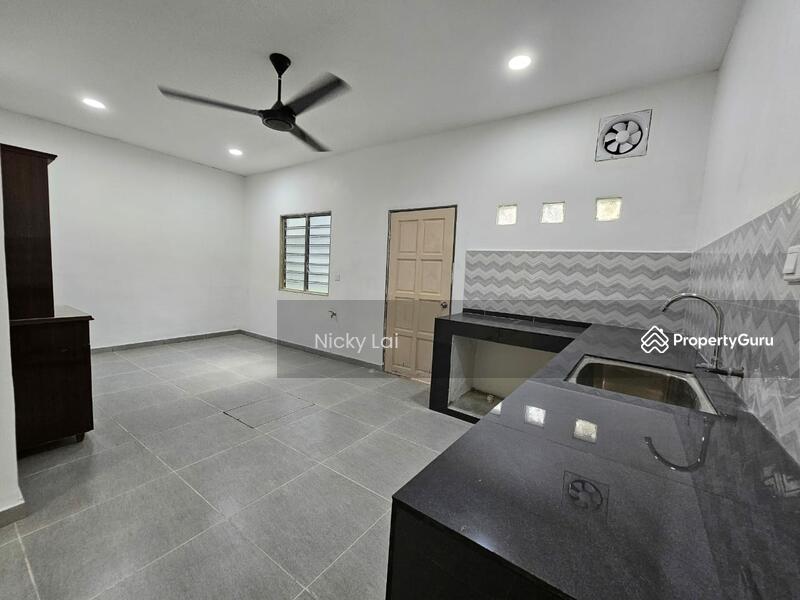 For Sale - Bunga Kertas ,Bukit Sentosa ,Rawang