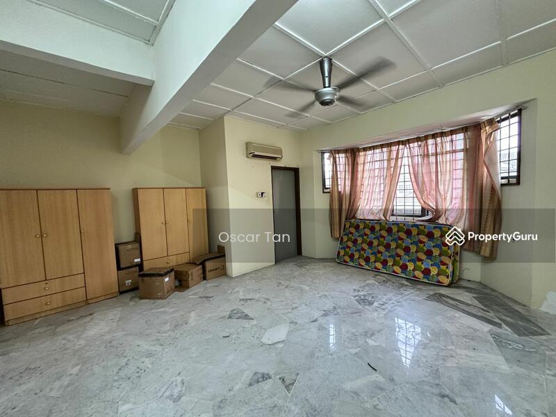 Untuk Disewa - Pandan Perdana 2sty House 21x70 4r3b For Rent , Ampang