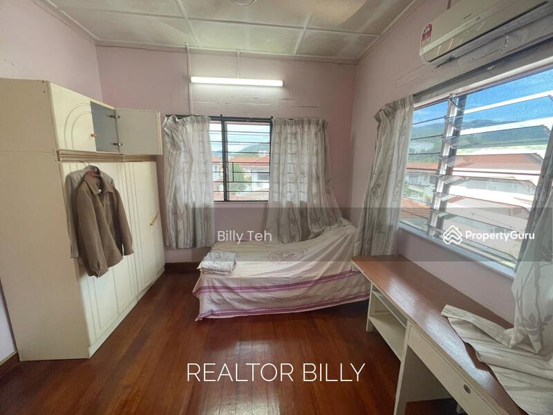 For Sale - Rare Semi-Detached in Tanjung Bungah - Land 4000sf & Original Unit!