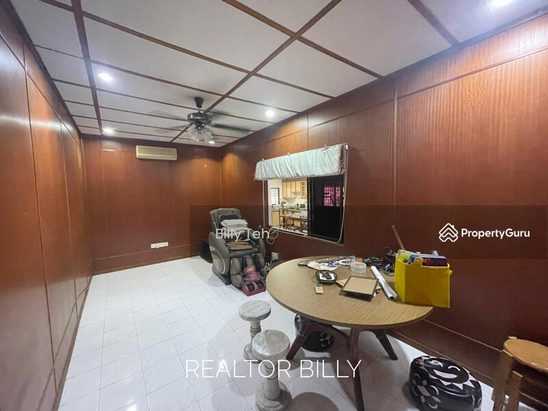 For Sale - Rare Semi-Detached in Tanjung Bungah - Land 4000sf & Original Unit!