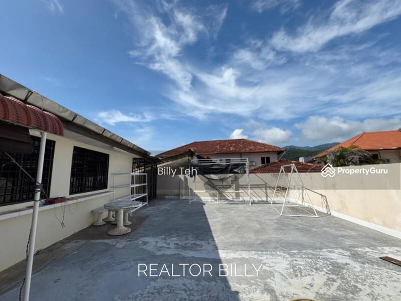 For Sale - Rare Semi-Detached in Tanjung Bungah - Land 4000sf & Original Unit!
