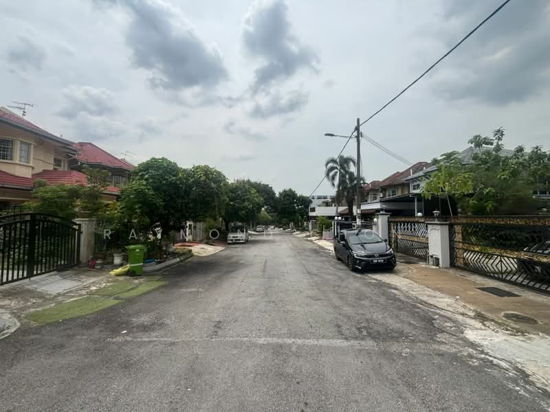 Rumah Teres 2 Tingkat untuk Dijual di Alam Damai (Cheras) - Raymond Chong - Exterior - PropertyGuru.com.my