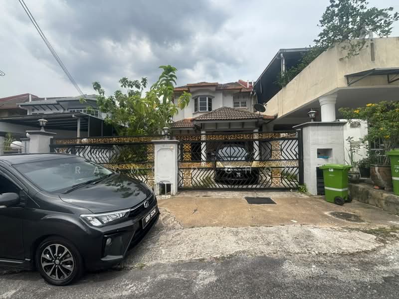 Rumah Teres 2 Tingkat untuk Dijual di Alam Damai (Cheras) - Raymond Chong - Exterior - PropertyGuru.com.my