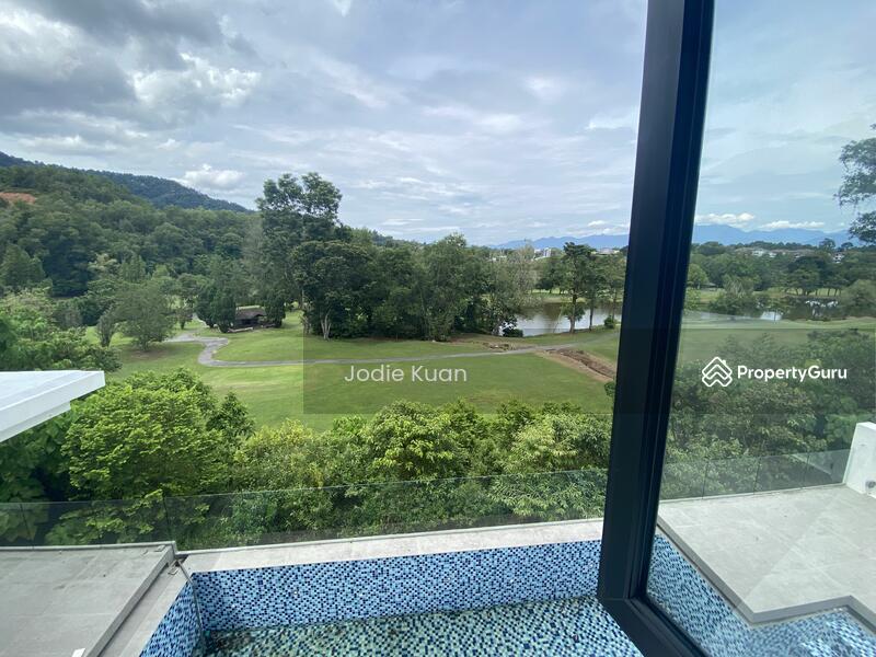 Master Bedroom overlooking Golf Course 